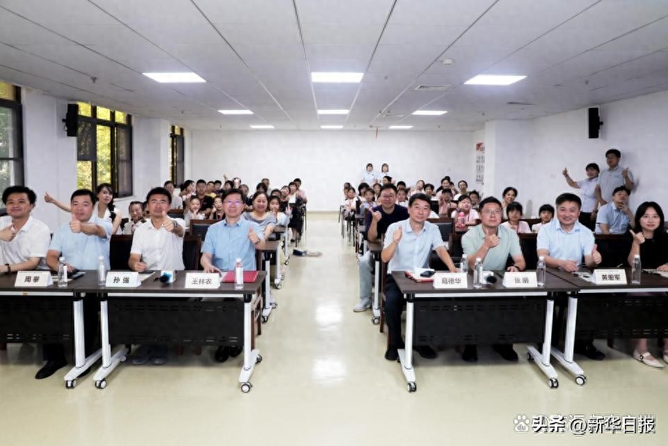 6138594e9de949ea85f3093059ebda0c~tplv-tt-origin-web_gif